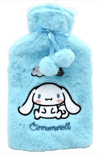 TAKE CARE - Bouillotte Cinnamoroll Housse en fourrure 1L